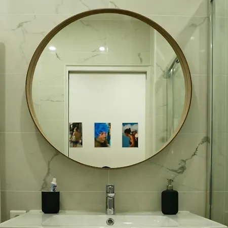 דירה Cozy Studio Near Pere Lachaise *