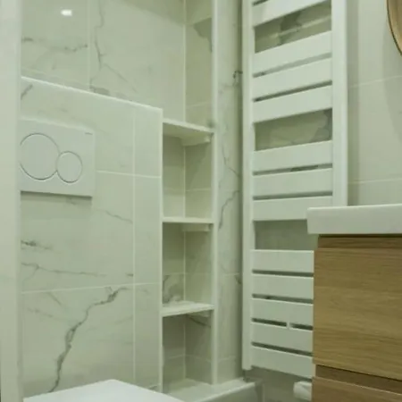 Cozy Studio Near Pere Lachaise פריז