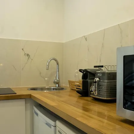 Cozy Studio Near Pere Lachaise * פריז